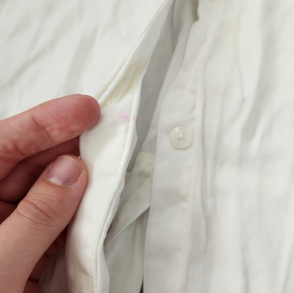 Abercrombie & Fitch | NWT White Button Down - Picture 3 of 6